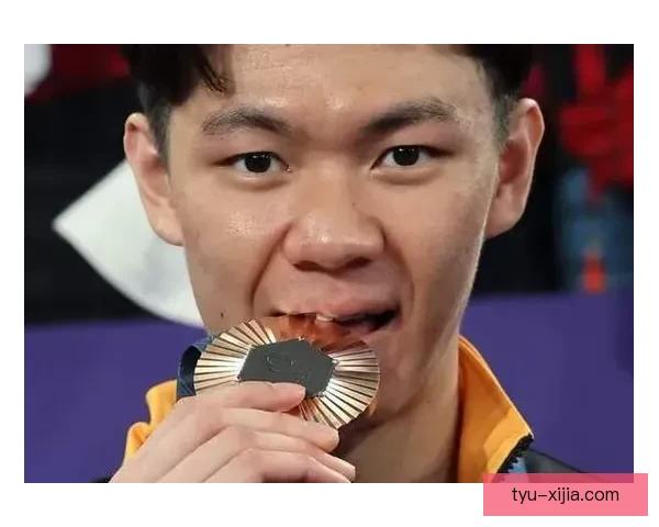 马国李梓嘉与谢苏组合奥运夺牌 获奖金和轿车